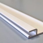 Perfil Horizontal 2 Metros (HUNG) branco em PVC rígido